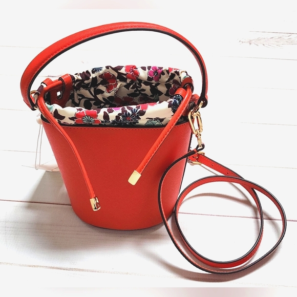 NWT Tory Burch Emerson Mini Bucket Bag Crossbody Shoulder bag - Picture 3 of 14